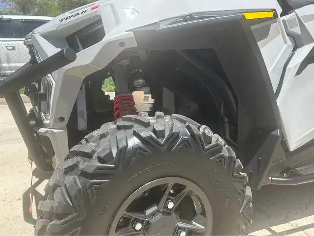 2021 POLARIS RZR 1000 S ULTIMATE-WHITE! in ATVs in Dartmouth - Image 6