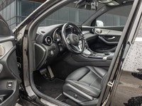 *Sunroof, Navigation, Heated Seats, Wireless Charging, Synthetic Leather Seats!* Amazing features an... (image 6)