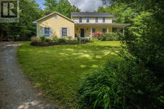1 Cedarwood Court Fall River, Nova Scotia628647525752331223