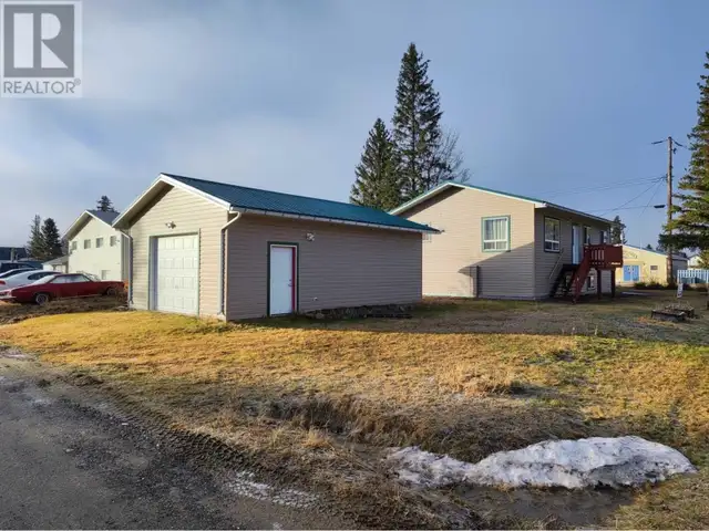 806 4TH AVENUE McBride, British Columbia in Houses for Sale in Quesnel - Image 25