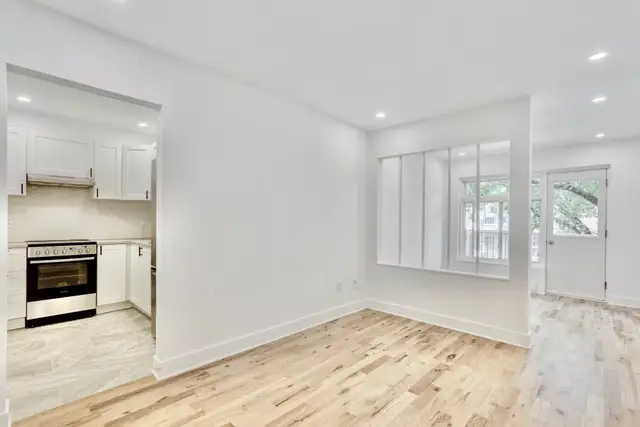 2.5-Bedroom Apartment in Hochelaga — Appliances Included — Available September 1st