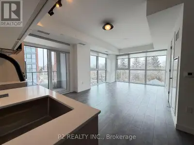 Now available for lease at Highland Commons, this expertly designed 3-bedroom suite features a spaci...