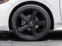 2024 Nissan Sentra SR Premium Package Aspen White Tricoat/Super Black 2.0L 4-Cylinder DOHC 16V FWD C... (image 3)