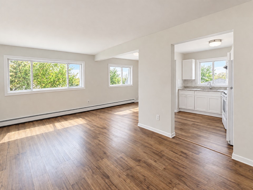 36-4 Gebhardt ~renovated 2 bedroom apartment Heat included 2