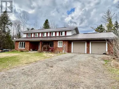 Large and growing families suit this home perfectly. The covered front porch gives you a great place...