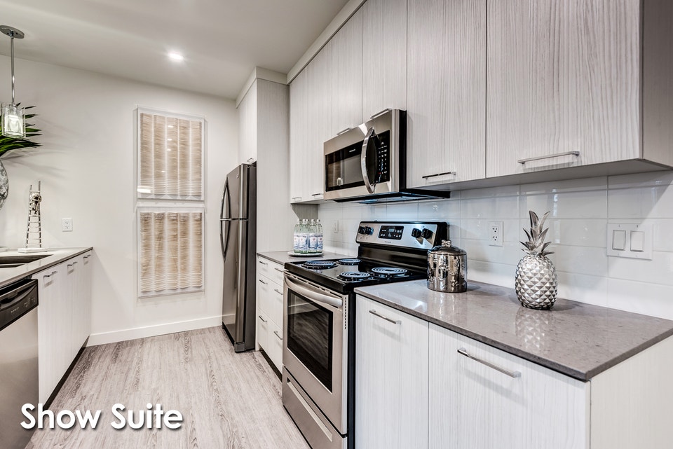 Broadway Centre - 2 Bedroom Premium Apartment for Rent 3