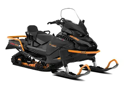FAITES-VITE ! Modèle exclusif à la vente exclusive du printemps SKIDOO. Une éthique de travail inéga...