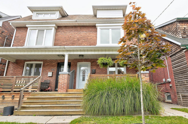 4 Bdrm  / 3 Bth  in Toronto in Houses for Sale in City of Toronto