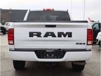 2021 RAM 1500 CLASSIC EXPRESS - NO ACCIDENTS - ONE OWNER - BACKUP CAMERA - HEATED FRONT SEATS - DUAL... (image 4)