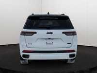 This 2025 JEEP GRAND CHEROKEE L SUMMIT 4X4 has the following options Palermo Leather Seats, Remote S... (image 4)
