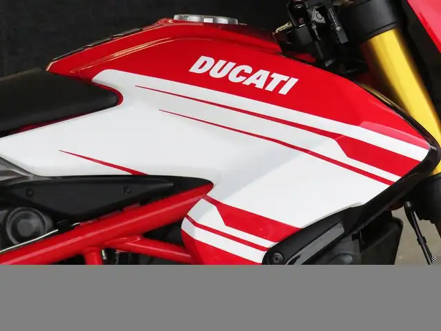 2016 Ducati Hypermotard 939 SP in Sport Touring in Cambridge - Image 18
