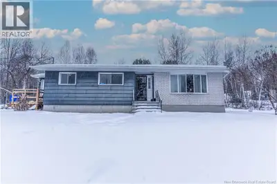 Welcome to this inviting bungalow in the peaceful community of Halcomb, NB. Updated in 2024 with a n...