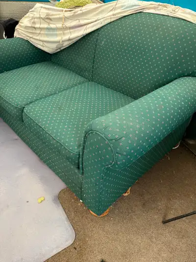 Free Couch, View more
