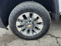 Perfect Auto CLEAN CARFAX - BUMPER TO BUMPER FACTORY WARRANTY - CUSTOM EDITION - SHORT BOX - 4X4 - 6... (image 2)