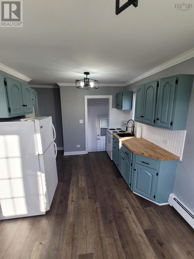 9 Essex Street Glace Bay, Nova Scotia Houses for Sale Cape Breton