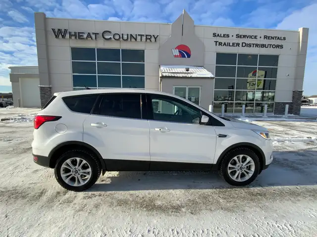 2019 Ford Escape SE AWD | Ford Pass | Heated Front Seats | Blue  in Cars & Trucks in Regina - Image 13