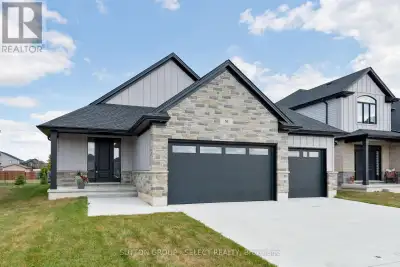 LAST 55FT LOT LEFT! Incredible oversized 3 CAR GARAGE open concept 3 bedrm one floor model with SECO...