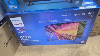 PHILIPS 40" FULL HD ROKU TV Qled tv, View more