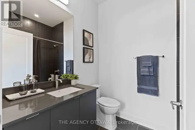 311 - 3071 RIVERSIDE DRIVE Ottawa, Ontario in Condos for Sale in Ottawa - Image 23