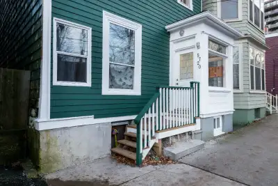 AVAILABLE SEPTEMBER 1, 2026!!! ALL UTILITIES INCLUDED!!! ONLY $1,000 PER PERSON!!! VIRTUAL TOUR: htt...