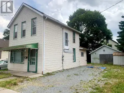 VERY CLOSE TO THE FALLS! LOWEST PRICED HOUSE FOR SALE IN NIAGARA FALLS RIGHT NOW WITH A 2 CAR GARAGE...