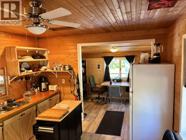 1005 SIMON BAY ROAD Fraser Lake, British Columbia in Houses for Sale in Burns Lake - Image 8