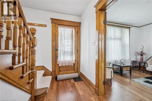44 WALTER Street Kitchener, Ontario in Houses for Sale in Kitchener / Waterloo - Image 6