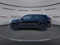 // ACCIDENT FREE!! // // SINGLE OWNER! // Meet the SUV 2024 Volkswagen Atlas Cross Sport Comfortline... (image 4)