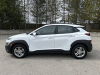 // ACCIDENT FREE!! // Meet the 2022 Hyundai Kona Essential AWD, a smart, easy-to-drive SUV that fits... (image 9)