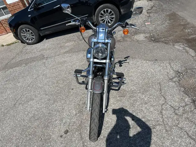 2007 Harley-Davidson Sportster ~ SPORTSTER XL1200 CUSTOM ~ COOL  in Street, Cruisers & Choppers in City of Toronto - Image 8