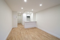 Renovated Akelius studio apartment for rent. Located near Sherbrooke in the Milton Park neighborhood... (image 2)
