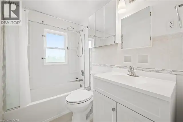 476 PROSPECT Avenue Kitchener, Ontario in Houses for Sale in Kitchener / Waterloo - Image 25