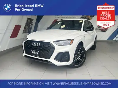 Sunroof, Navigation, Leather Seats, Heated Seats, Apple CarPlay, Heated Steering Wheel, Power Liftga...