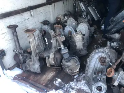 I have multiple transfercases for Ford Trucks, please inquire and I will check inventory for availab...