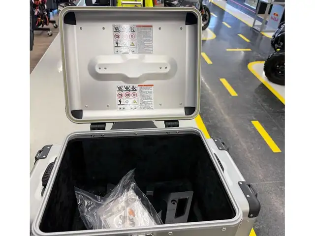 2023 CFMOTO IBEX 800 S/T in Sport Touring in Ottawa - Image 10