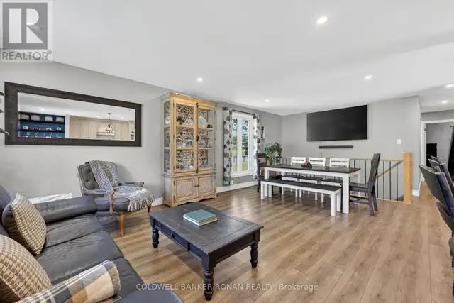 1959 SNOW VALLEY ROAD Springwater (Snow Valley), Ontario in Houses for Sale in Oakville / Halton Region - Image 15