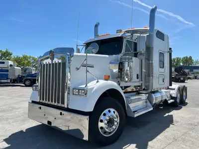 JEAN-PHILIPPE 514-770-6940 Tracteur avec couchette // Sleeper truck Kenworth W900 2019 Essieux 13,20...
