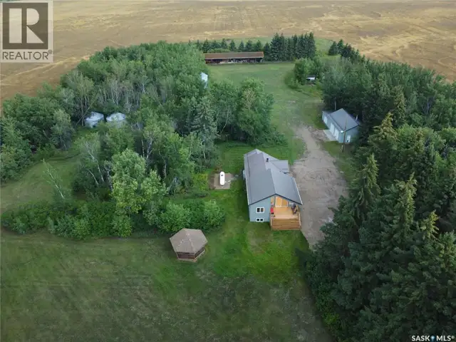 Siklenka Homestead Parkdale Rm No. 498, Saskatchewan in Houses for Sale in Prince Albert - Image 38
