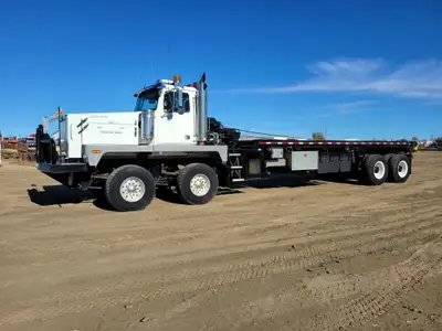 2013 Western Star 6900XDG 8x4 Bed Truck ORIGINAL KM AND HOURS!! Comes with a Detroit DDC60 12.7L die...