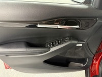 LEATHER HEATED/VENTILATED SEATS, HEATED STEERING WHEEL, SUNROOF, HEADS UP DISPLAY, BOSE AUDIO, LANE... (image 8)