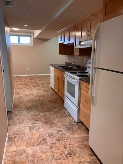 2 bedroom basement suite located in the desirable Willowgrove neighbourhood near plenty of amenities...