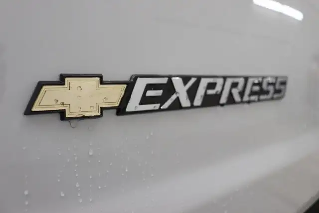 2026 Chevrolet Express 3500 Work Van597331739190896646