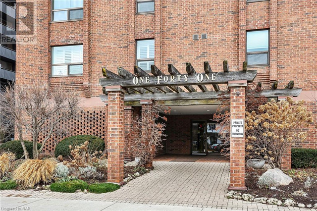 141 CHURCH Street Unit# 402 St. Catharines, Ontario in Condos for Sale in St. Catharines