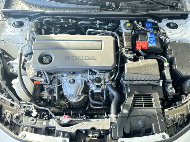 2025 Honda Civic Hatchback Sport in Cars & Trucks in City of Montréal - Image 33