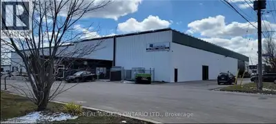 Fantastic industrial unit with up to 4 acres of outdoor storage available. The unit has a full sprin...