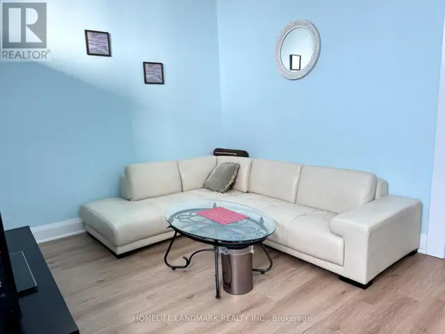 UNIT 3 - 33 LUZON AVENUE Markham (Box Grove), Ontario in Long Term Rentals in Markham / York Region - Image 4