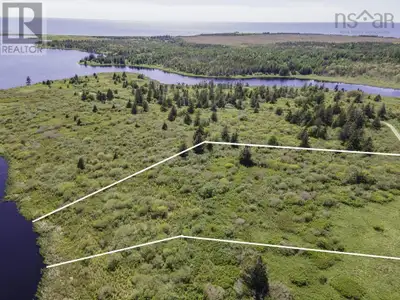 WATER FRONTAGE with FINANCING AVAILABLE. 20 Minutes to the town of Yarmouth and 10 minutes to Salmon...