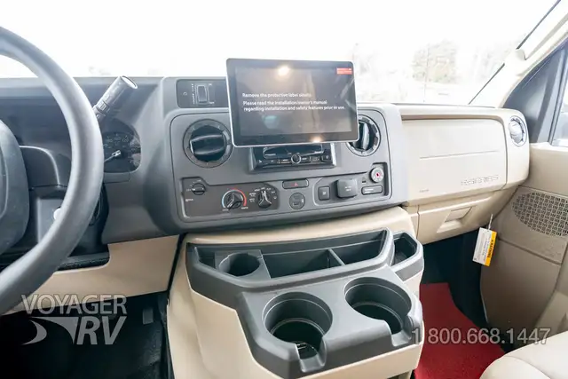 2027 Winnebago Sunflyer 22RS in Travel Trailers & Campers in Kelowna - Image 50