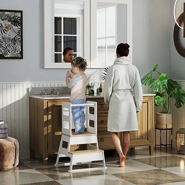 BRAND NEW - Qaba 2 in 1 Toddler Tower Kitchen Helper w/ Chalkboa in Other in City of Toronto - Image 5