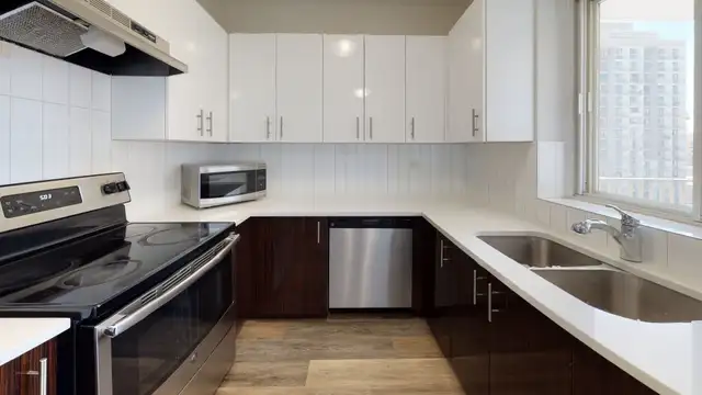 Apartment for Rent at 2255 Saint-Mathieu, Downtown in Long Term Rentals in City of Montréal - Image 3